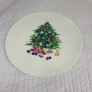 Mikasa Bone China Christmas Spirit Cake Plate